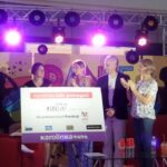 Karolinka lubi pomagać